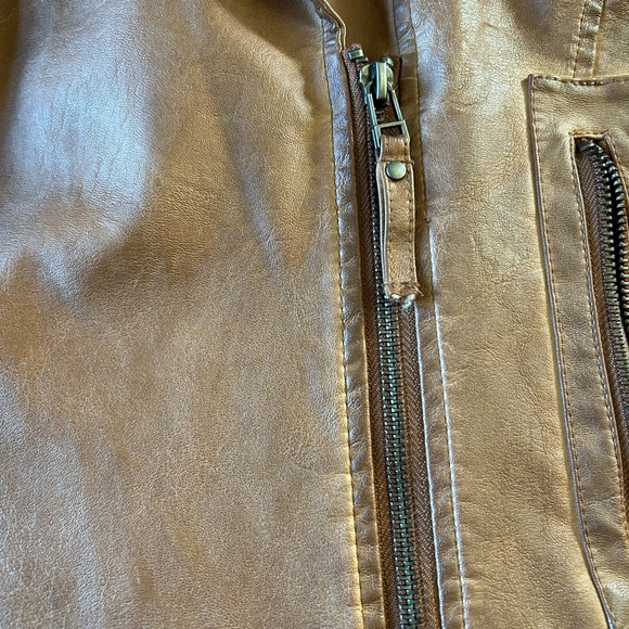 MAX STUDIO Faux Leather Coat new with tags large - Picture 11 of 14